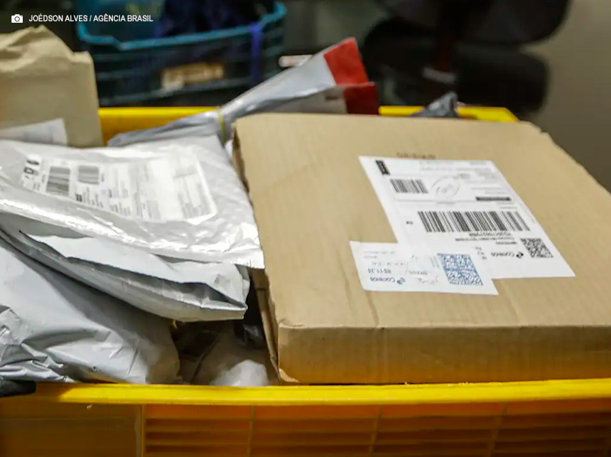 Varejistas iniciam taxação de compras internacionais de até US$ 50