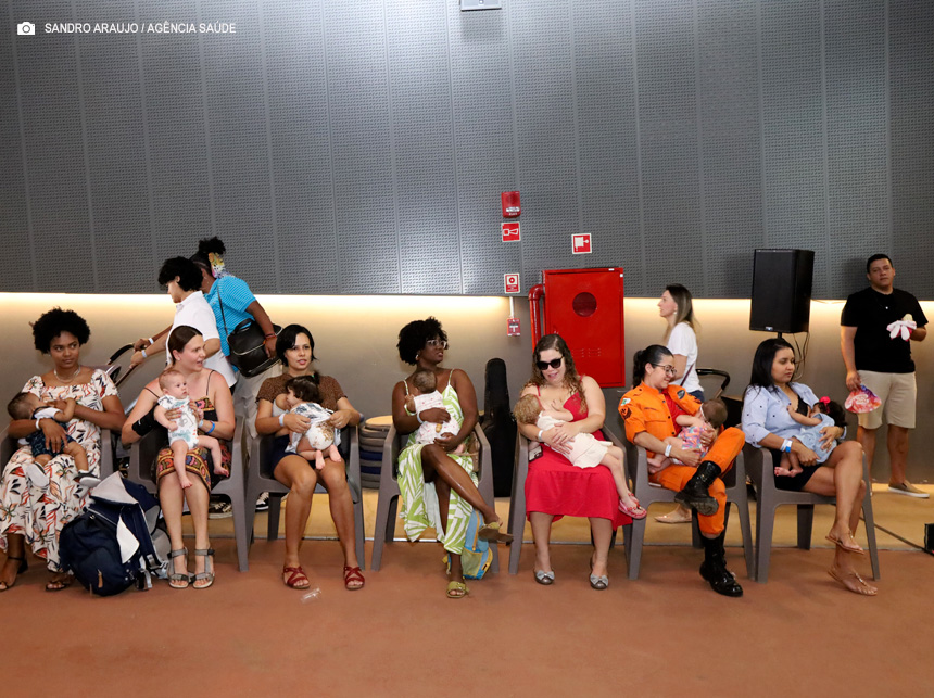 Importância do aleitamento materno é reforçada durante fiscalização da Saúde