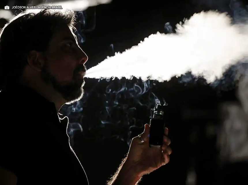 Fiocruz alerta Senado sobre riscos de liberar cigarros eletrônicos