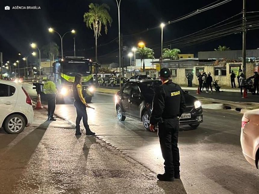 Operação contra excesso de barulho aborda mais de 200 motociclistas no Sol Nascente