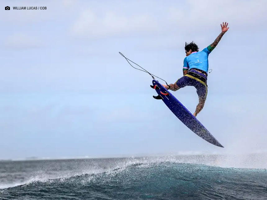 Gabriel Medina garante bronze para o Brasil no surfe masculino