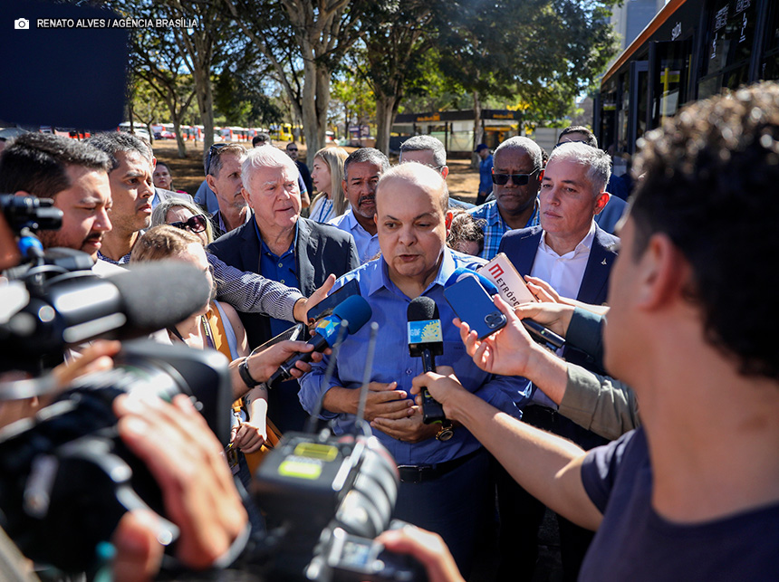 “Aqueles que tiverem culpa, se tiverem, sejam punidos”, disse Ibaneis Rocha sobre investigação de possível esquema de corrupção no IGESDF