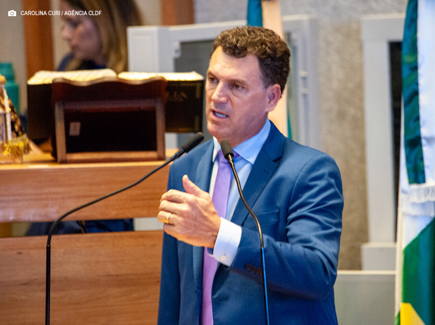 Concessionárias de serviços essenciais poderão oferecer o parcelamento das faturas em atraso no cartão de débito