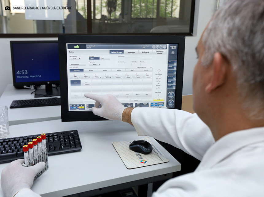 Novo modelo de interface agiliza análises de exames realizados pelo Lacen