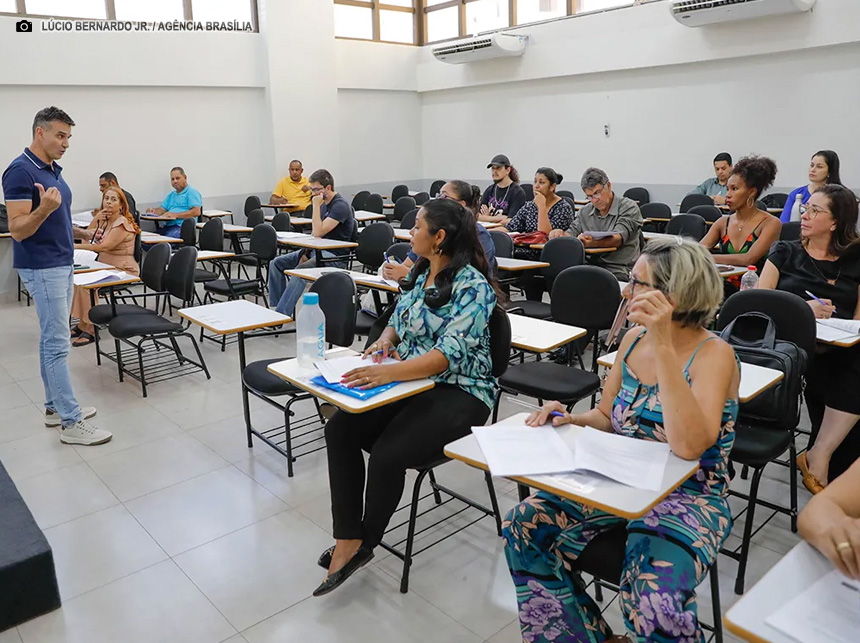 Projeto Rede de Comunidade leva qualificação para gestores e voluntários da sociedade civil