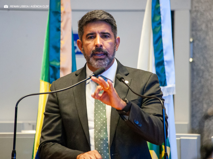 Roosevelt Vilela propõe instalação de câmeras de vídeo dentro das escolas do DF