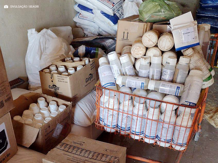 Operações retiram medicamentos e alimentos irregulares de circulação