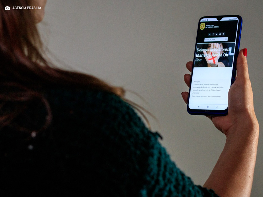 Curso promove combate à violência contra a mulher no meio digital