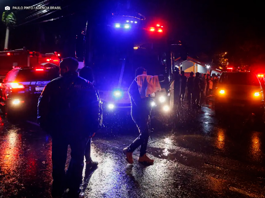 Voepass divulga lista dos 61 mortos na queda de avião em SP