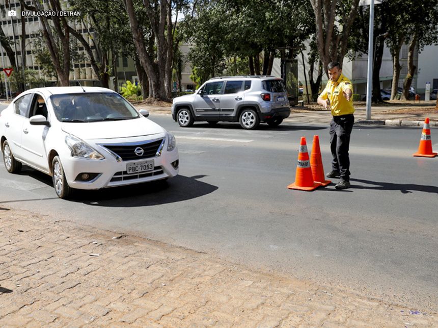 Trânsito: confira quais vias serão interditadas neste fim de semana