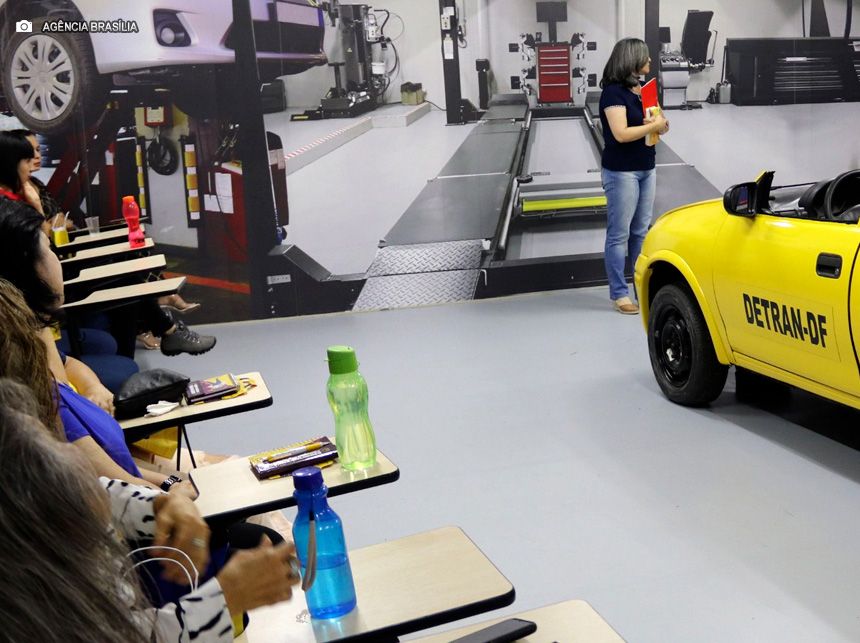 Inscrições para curso de mecânica para mulheres podem ser feitas até segunda (23)