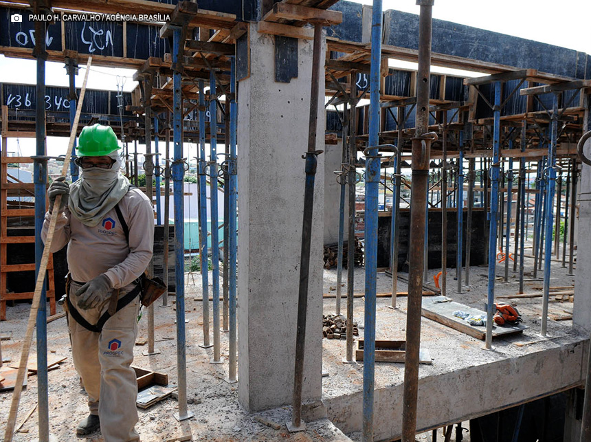 Agências do trabalhador abrem semana com mais de mil vagas disponíveis