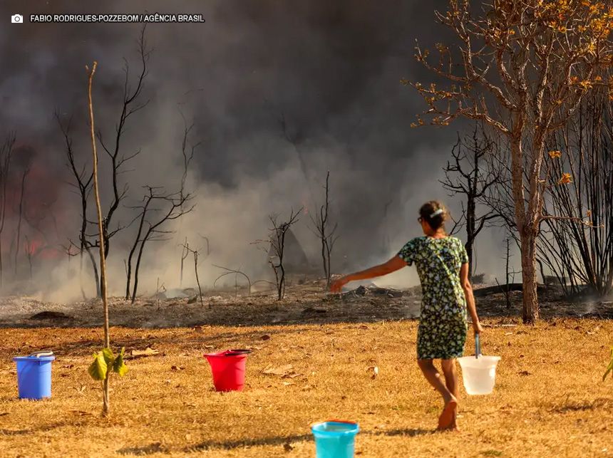Policia Federal abre inquérito para investigar incêndio em Brasília