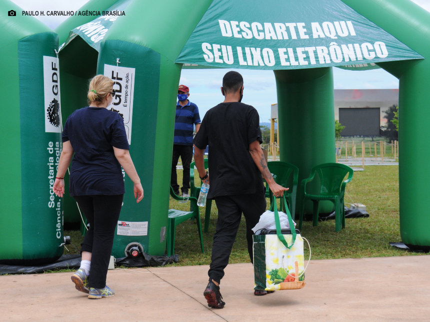DF tem mais de 150 pontos de entrega de lixo eletrônico; saiba como fazer o descarte correto