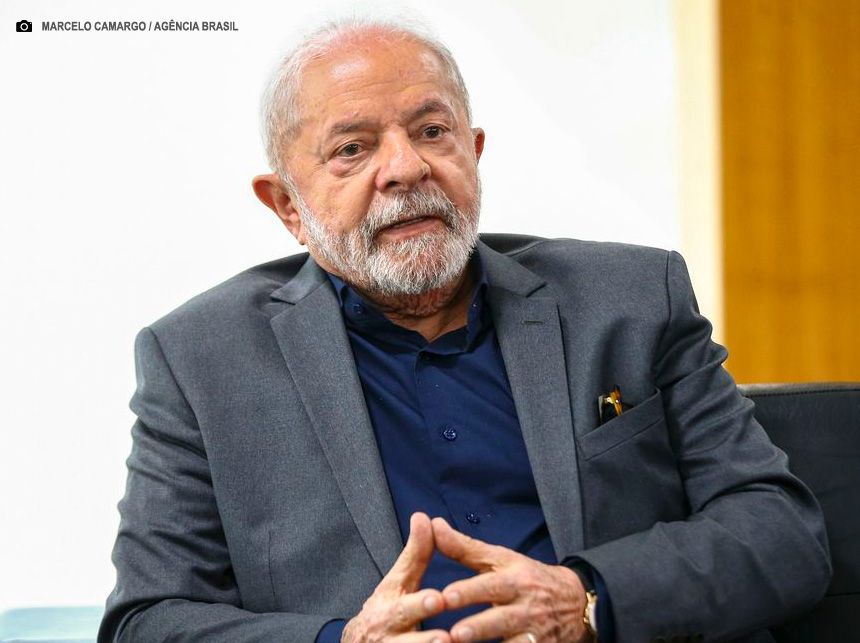 “Alguém que pratica assédio não vai ficar no governo”, diz Lula