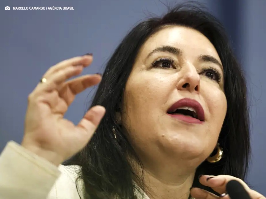 Tebet defende modernizar políticas públicas para alcançar déficit zero