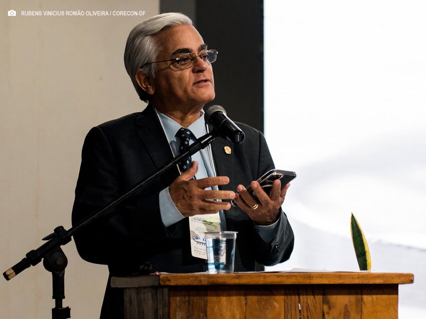 1º Vice-Presidente do TJDFT palestra sobre perícia no processo judiciário em Encontro de Economistas no DF