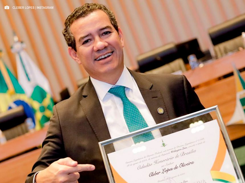 “Presidir a Ordem dos Advogados, além de coragem, exige disposição para enfrentar os problemas da advocacia”, diz Cleber Lopes em debate