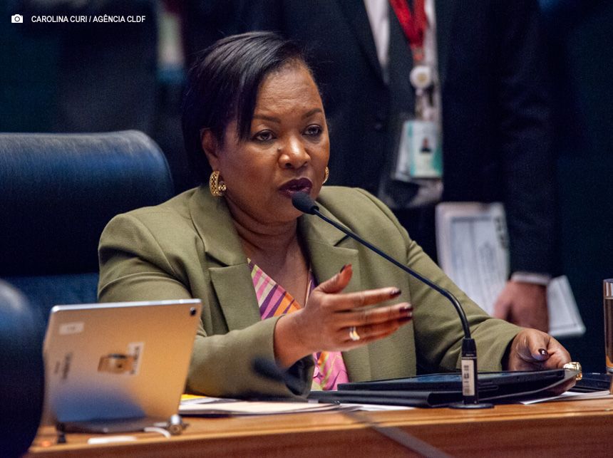 Saúde reprodutiva da mulher e doenças ginecológicas são tema de programa aprovado