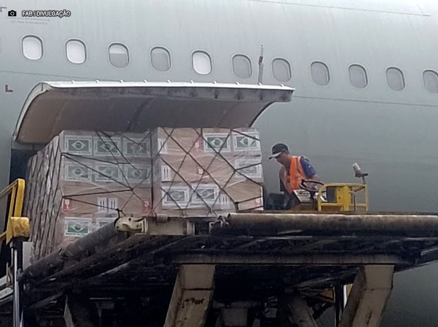 Governo brasileiro envia mais 16,8 toneladas de donativos para o Líbano