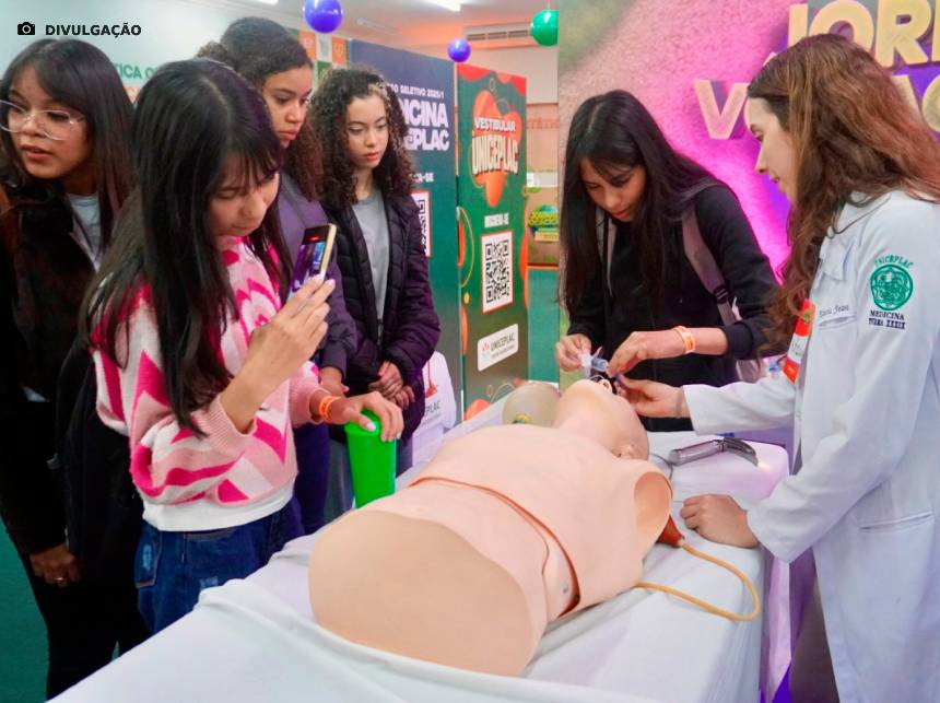 UNICEPLAC promove Jornada Vocacional para ajudar estudantes na escolha da profissão