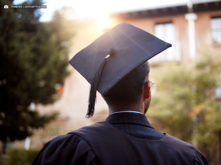 Graduação aumenta em 95% a renda dos profissionais no Brasil, aponta estudo