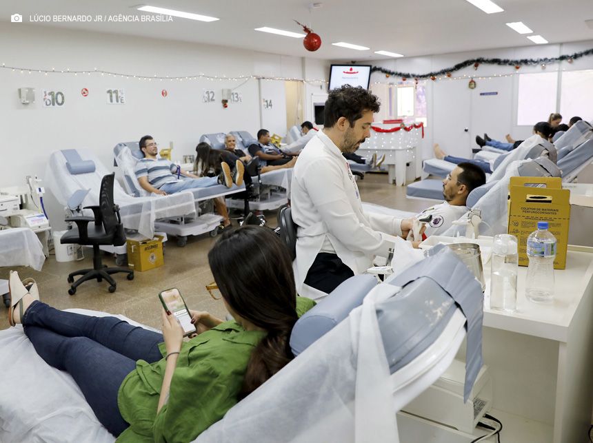Hemocentro identifica irmãos com tipo de sangue raro entre doadores