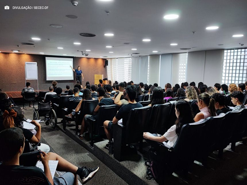Cultura promove aulão gratuito prepara candidatos para vestibular da UnB e PAS 3 no Cine Brasília