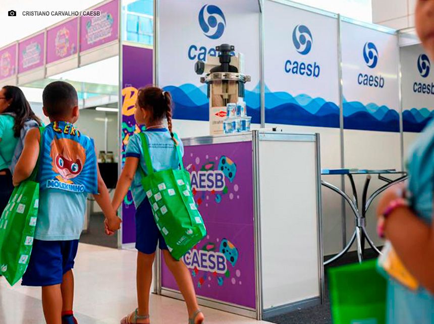 Caesb mostra mundo do saneamento na 21ª Semana Nacional de Ciência e Tecnologia
