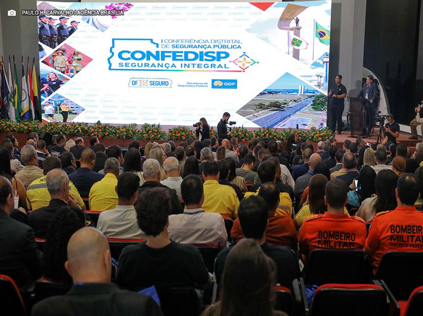 Primeira Conferência Distrital de Segurança Pública reúne sociedade e governo para debater políticas do setor