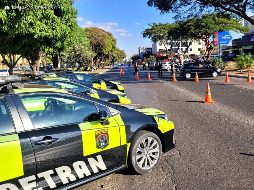 Detran-DF deve intensificar fiscalização de trânsito neste fim de ano