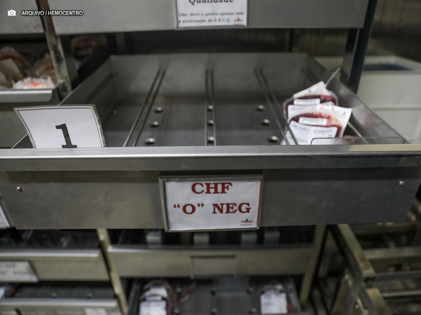 Hemocentro adota senha preferencial até o dia 23 para doadores de sangue O negativo