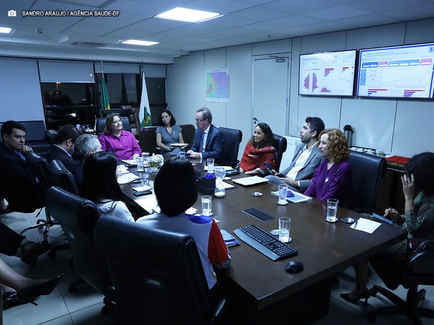 Lucilene Florêncio apresenta plano de contingência contra dengue e outras arboviroses ao Ministério Público