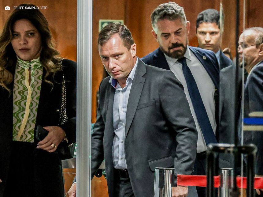 Alexandre de Moraes mantém acordo de delação premiada de Mauro Cid