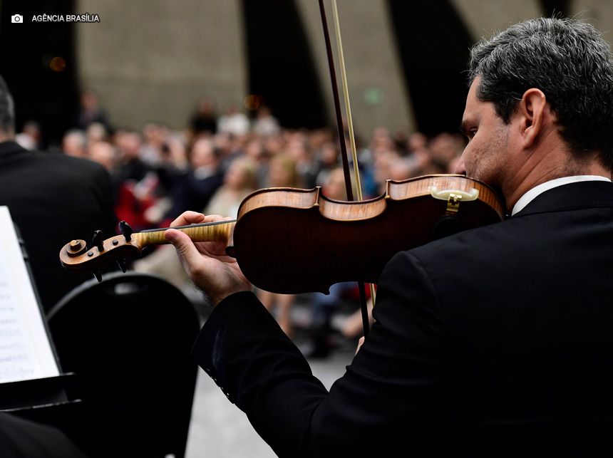 Orquestra Sinfônica do Teatro Nacional celebra aniversário de 45 anos com concerto especial