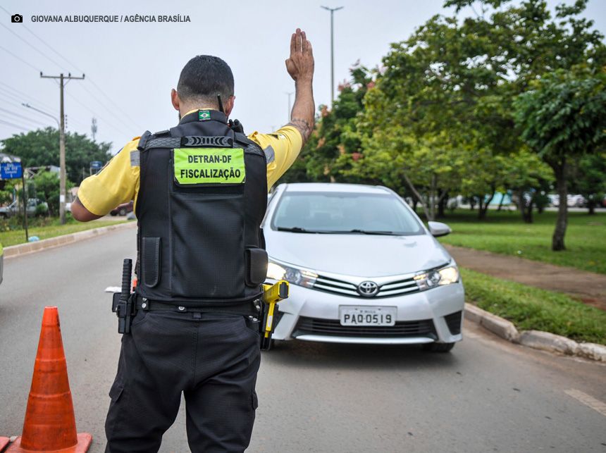 Dívidas com o Detran-DF podem ser parceladas no cartão de crédito
