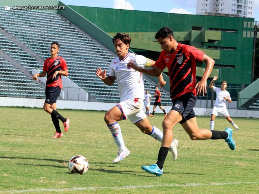 Bezerrão recebe a final da 2ª Super Copa Capital de futebol