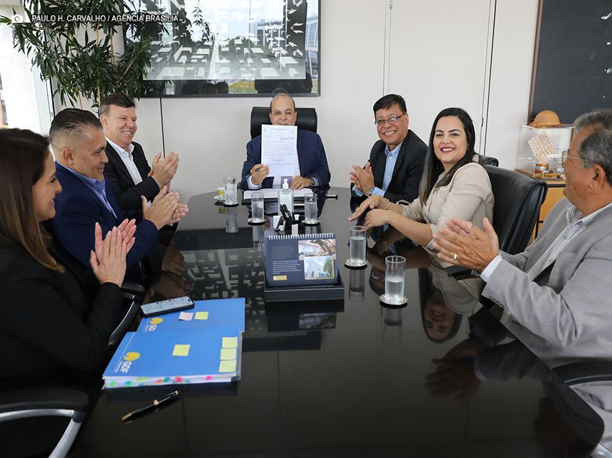 Servidores da Fundação Hemocentro de Brasília terão reajuste salarial de 38%