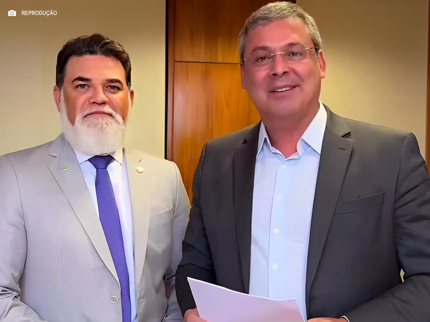 Jorge Vianna se encontra com deputado Lindbergh Farias sobre PEC que converte auxiliar, em técnico em enfermagem