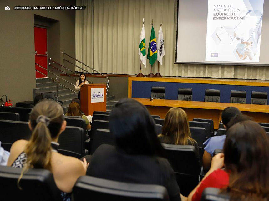 Manual de Atribuições da Equipe de Enfermagem para a rede pública ganha nova edição