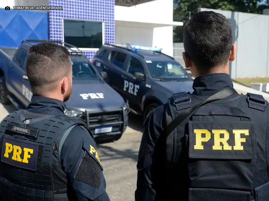 Jovem baleada por agentes da PRF continua em estado grave no hospital