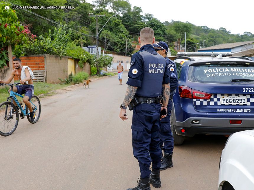 População deve ficar atenta para manter a segurança durante festas e viagens de fim de ano