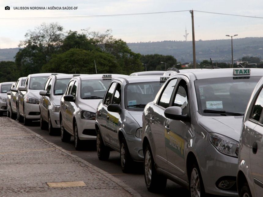 Táxis do Distrito Federal são autorizados a circular com novas tarifas