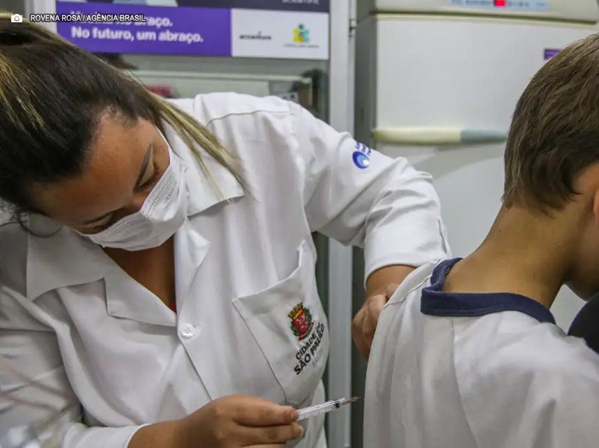Brasil está perto de alcançar a meta de vacinação contra o vírus HPV
