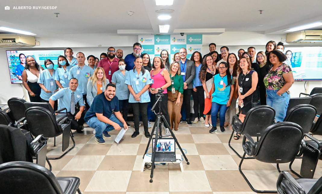 Hospital de Base recebe debate sobre atendimento humanizado a pacientes autistas