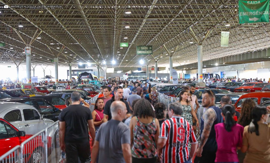 Exposição de carros: Auto Parque encerra primeira edição com 80 mil visitantes no Parque da Cidade