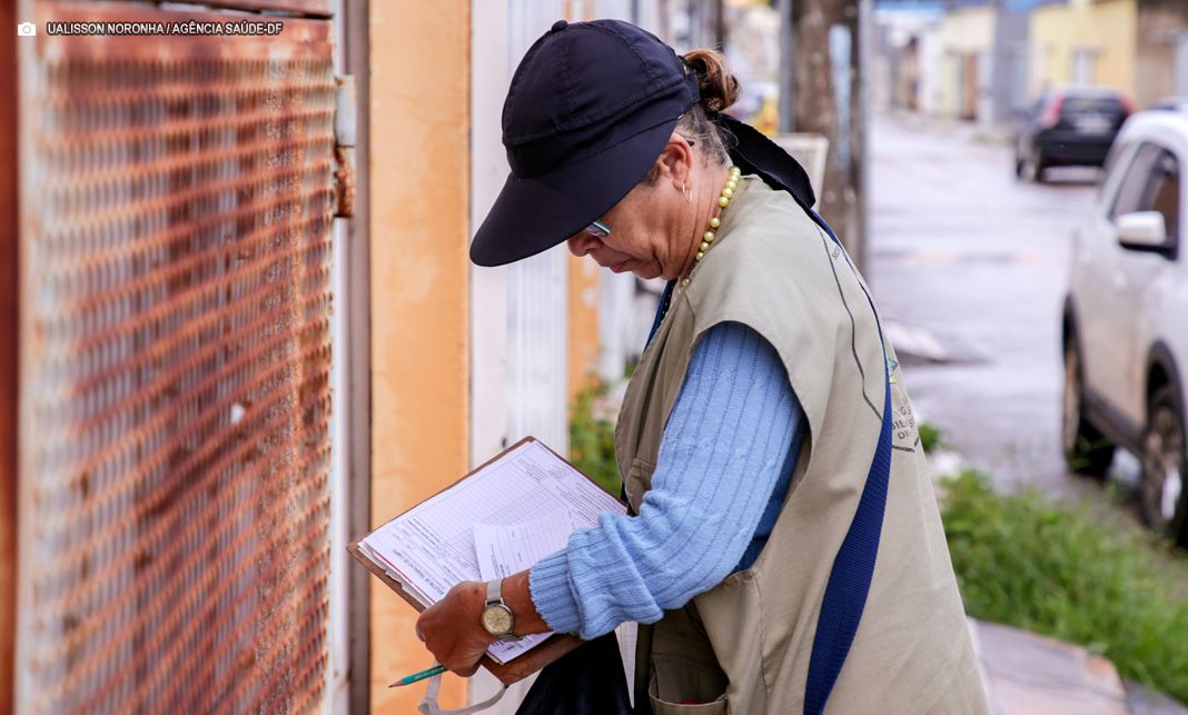 Agentes de Vigilância Ambiental são peças-chave para prevenir dengue