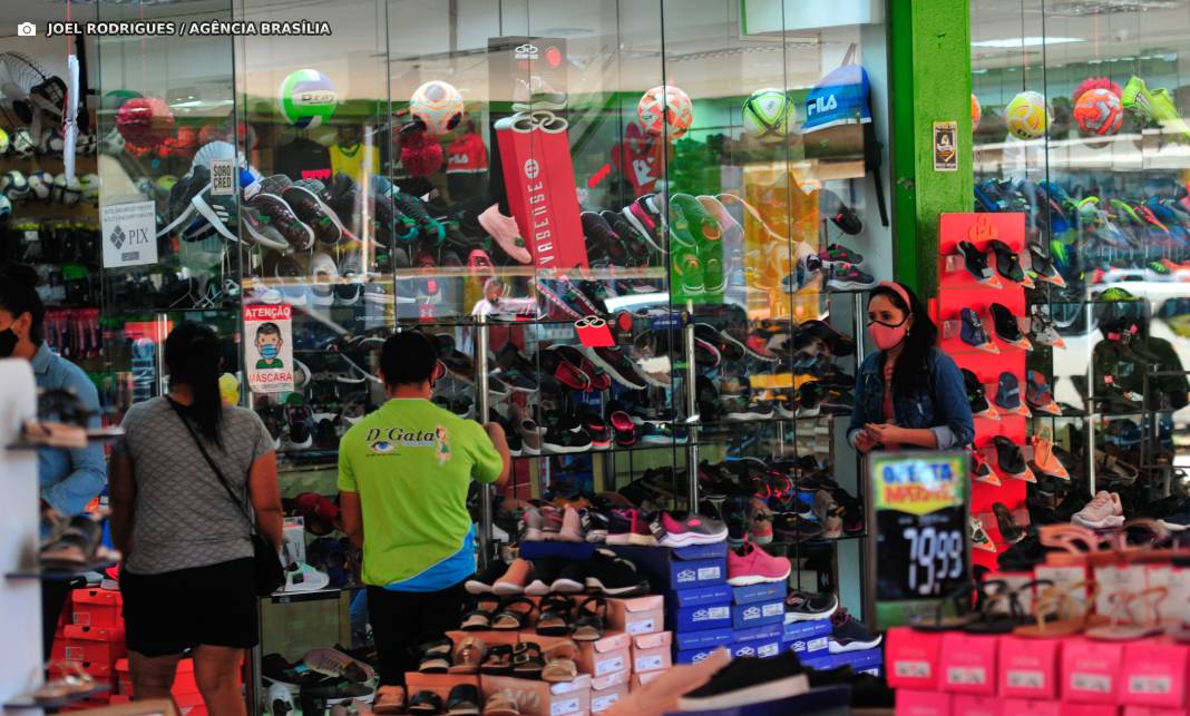 Comércio aquecido levou R$ 1,7 bilhão de ICMS a mais para os cofres do GDF em 2024