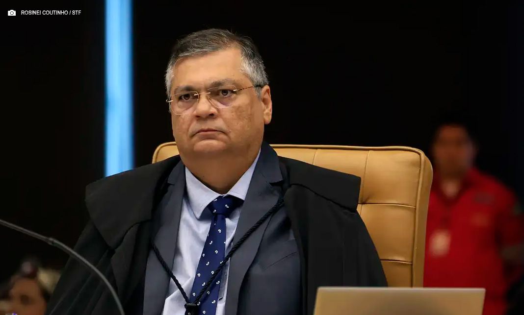 Dino dá 30 dias para governo ter regras para emendas em universidades