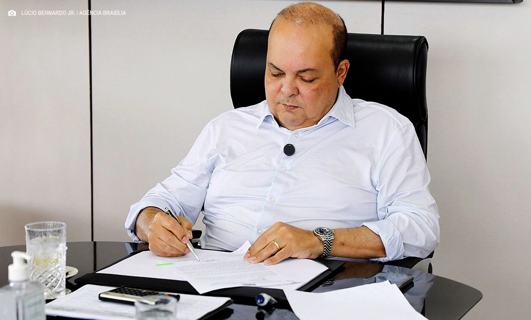 Ibaneis nomeia Fernanda Falcomer para a Subsecretaria de Saúde Mental do DF e convoca 20 psiquiatras